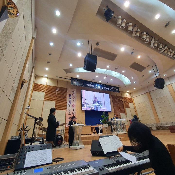 20211225_01_성탄감사예배.jpeg