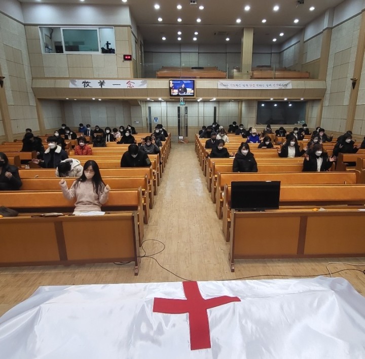 20211231_04_송구영신예배.jpeg
