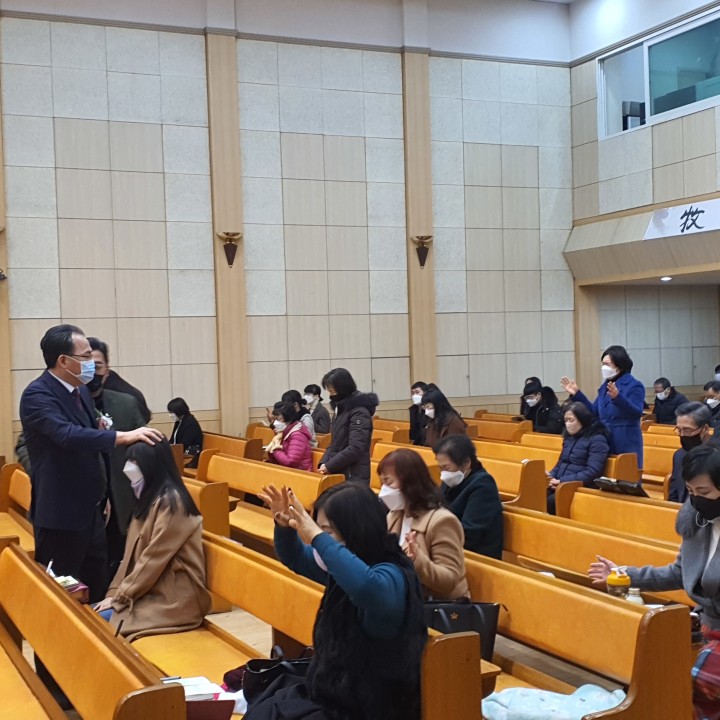 20220102_06_신년감사예배.jpeg